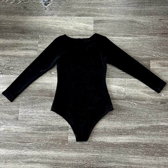 NWT Traffic People Black Velvet Bodysuit Sz XS Long Sleeve Scoop Neck One Piece - Picture 3 of 14